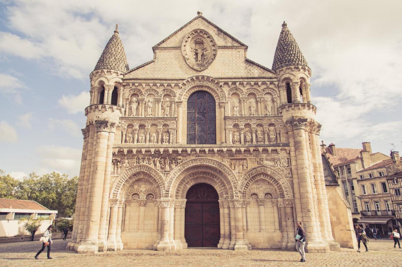 La Maison De La Liberte Alexandra David-Neel Poitiers Exteriér fotografie