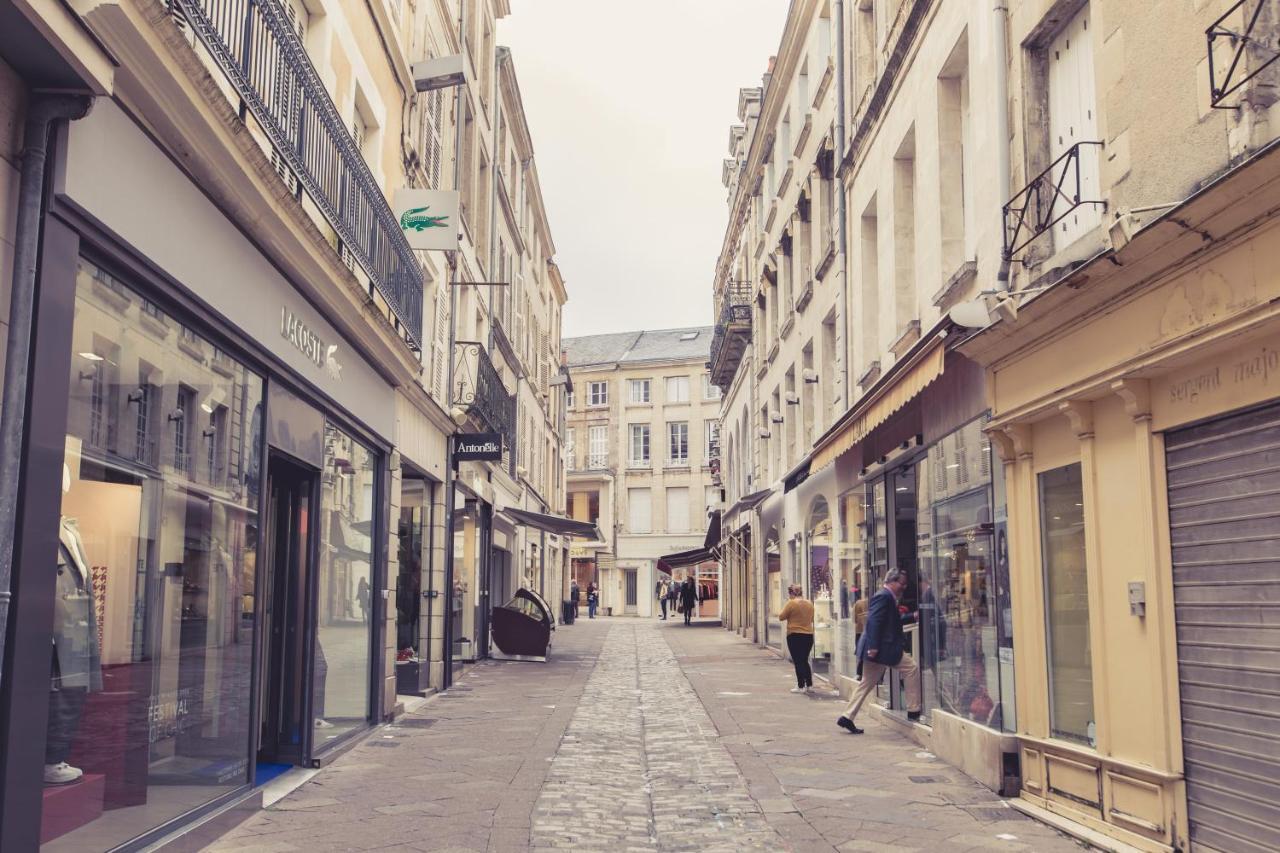 Apartmán La Maison De La Liberte Alexandra David-Neel Poitiers Exteriér fotografie